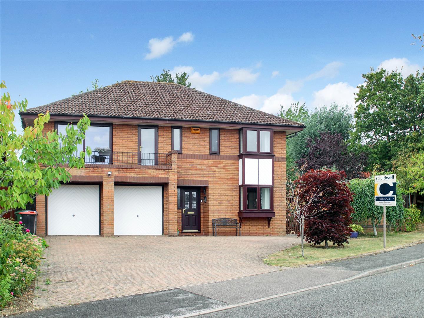 5 bed property in Gatcombe, Milton Keynes